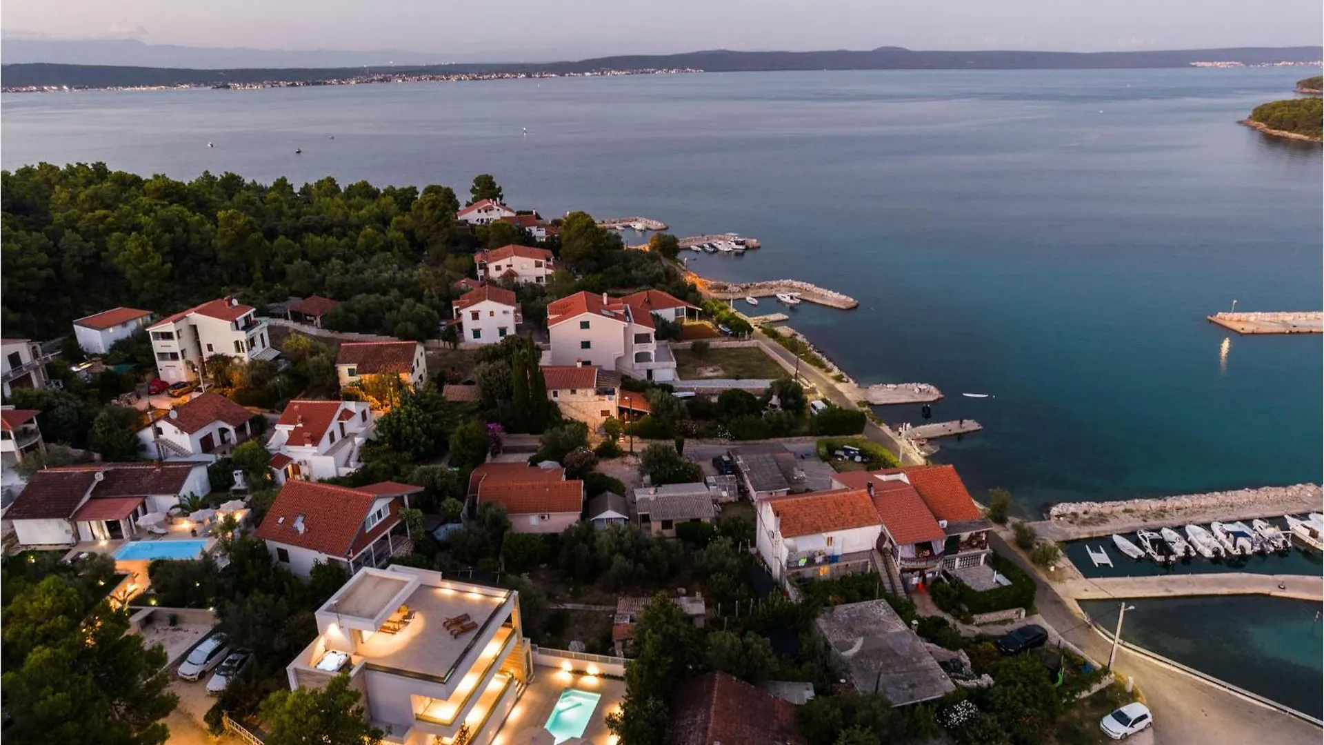 Beautiful Home In Zdrelac 0*,  Croatia